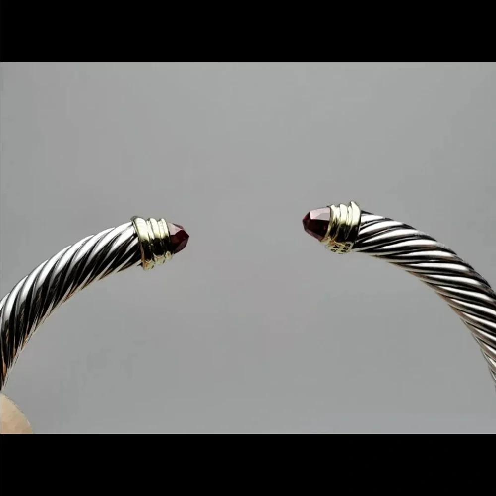 David Yurman Cable Classics Bracelet with Garnet and 14K Gold, 5mm - Picture 6 of 8